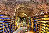 ������߅���[����һ�����صķ��ն��ƽ�